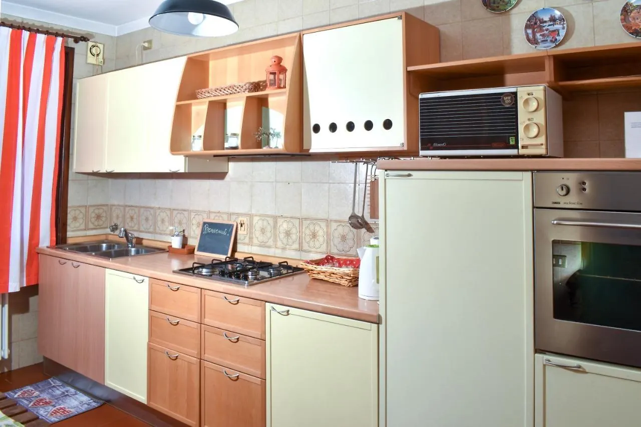 A Casa Di Finn Monselice 0*,  Italy